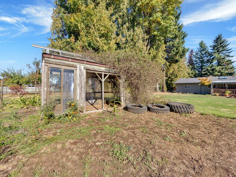 More Photos Of 44434 SE Coalman Rd, Sandy Light Manufacturing For Sale
