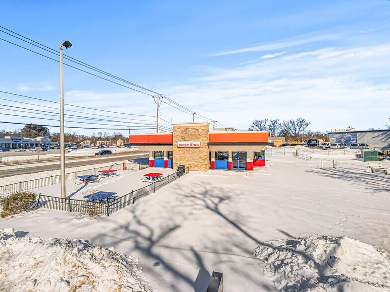 More Photos Of 1535 Memorial Dr, Chicopee Restaurant For Sale