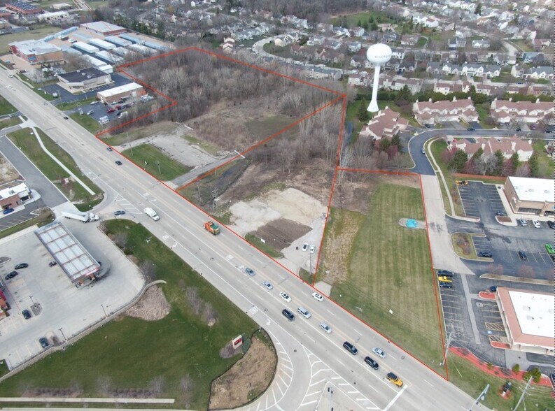 More Photos Of 2100-2150 E Algonquin Rd, Algonquin Land For Lease