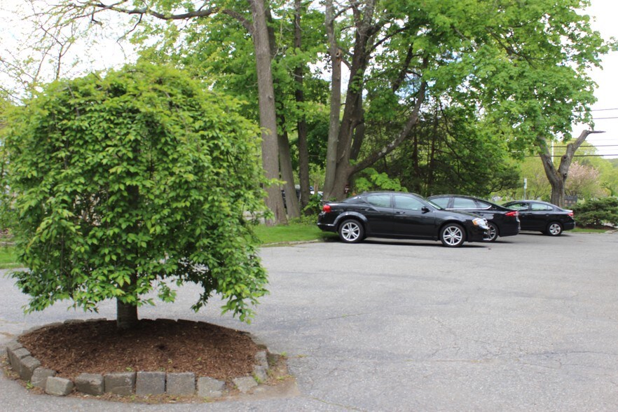 More Photos Of 239 Lexington Ave, Mount Kisco Loft Creative Space For Sale