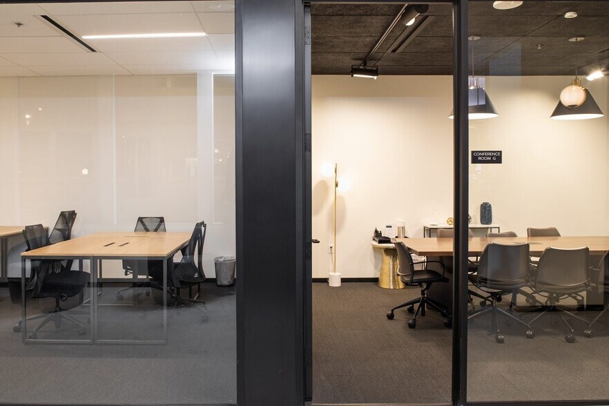 More Photos Of 401 W A St, San Diego Coworking Space