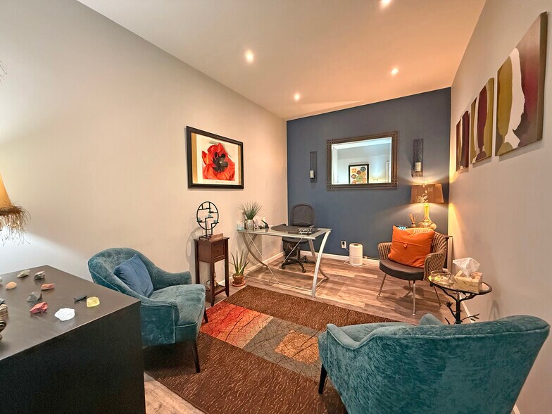 More Photos Of 4322 50th St, Woodside Medical For Sale