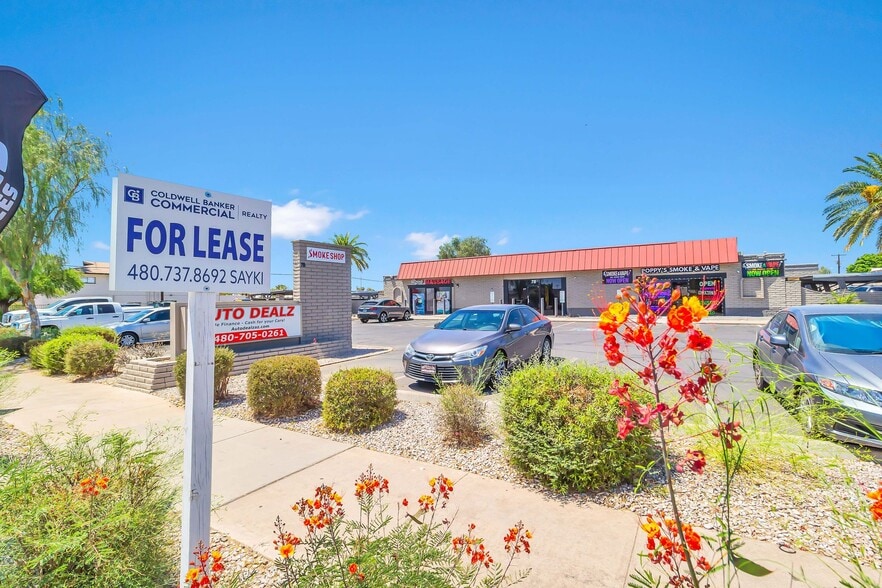 Primary Photo Of 78 W Ray Rd, Chandler Convenience Store For Lease