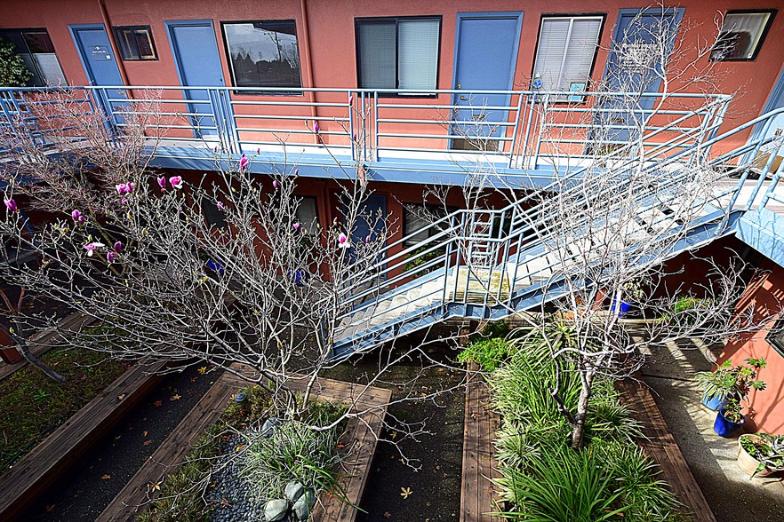 More Photos Of 712 D St, San Rafael Medical For Lease
