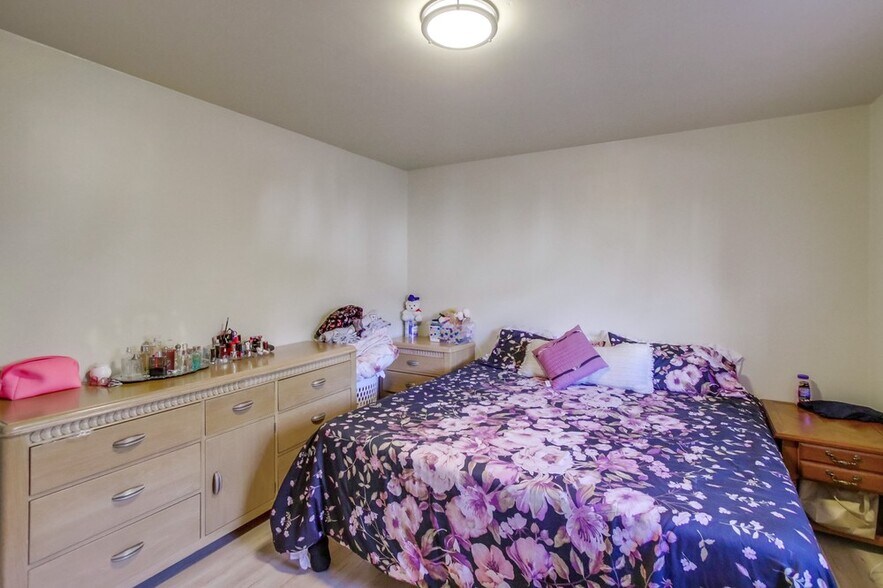 More Photos Of 215 Willie James Jones Ave, San Diego Apartments For Sale