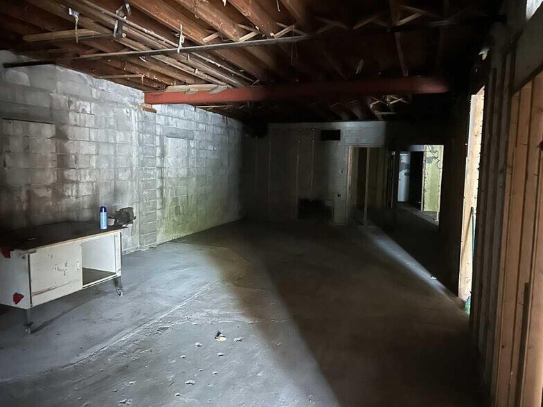 More Photos Of 2598 Oceana Dr, Shelby Restaurant For Sale