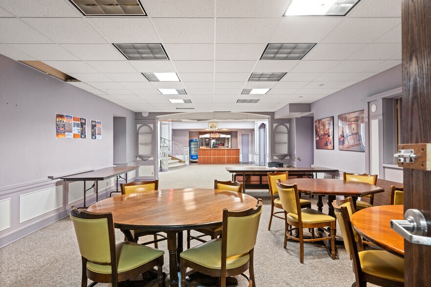 More Photos Of 3615 Euclid Ave, Cleveland Theater Concert Hall For Sale