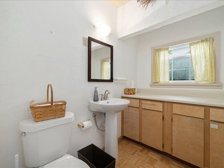 More Photos Of 1875 Wadsworth Blvd, Lakewood Office For Sale
