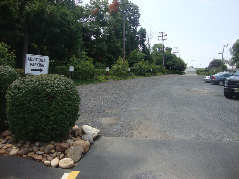 More Photos Of 283 Main St, Metuchen Office Residential For Lease