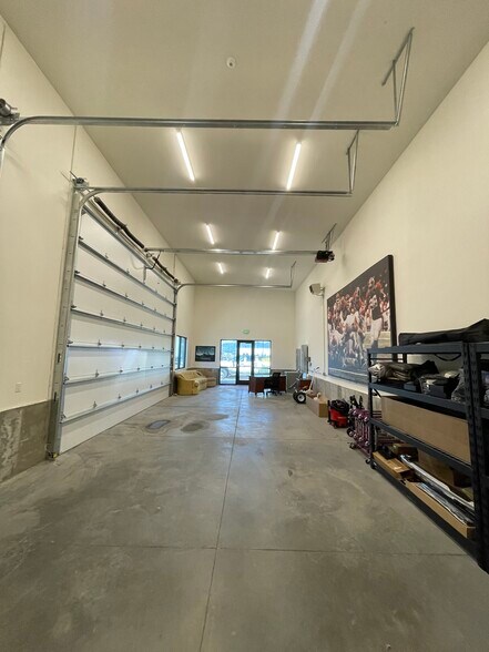 More Photos Of 4655 W California Ave, Salt Lake City Manufacturing For Lease