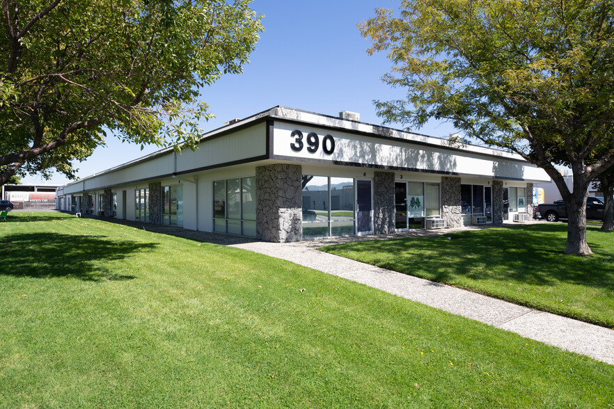 Primary Photo Of 390 Freeport Blvd, Sparks Flex For Lease