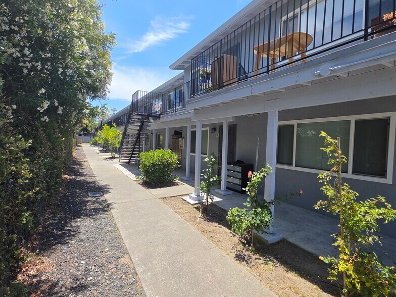 More Photos Of 257 Poplar Ave, Hayward Apartments For Sale
