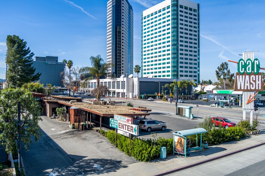 More Photos Of 3700 W Riverside Dr, Burbank Carwash For Sale