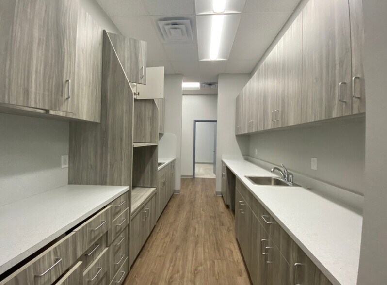 More Photos Of 12701-12797 Westheimer Rd, Houston Unknown For Lease