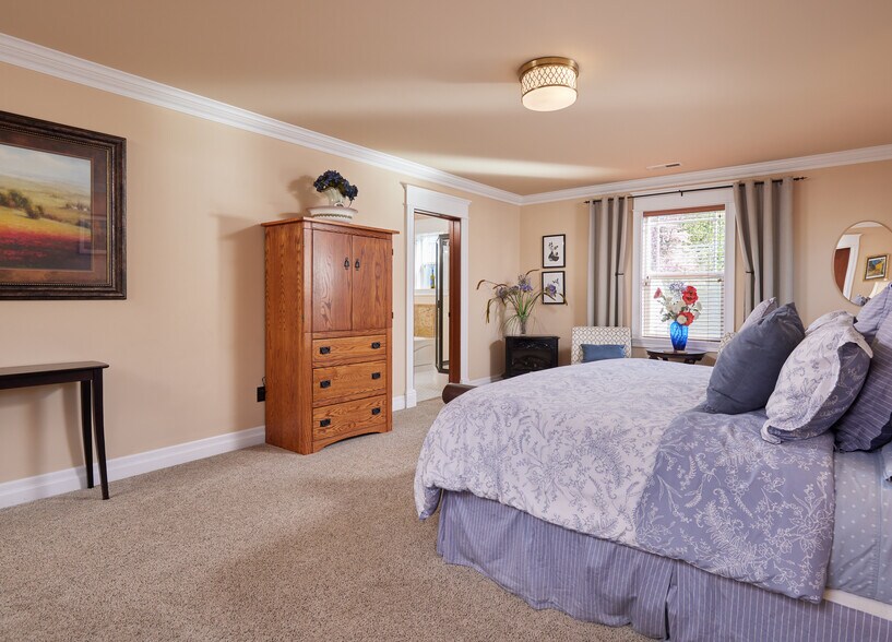 More Photos Of 527 Catherine St, Walla Walla Hospitality For Sale