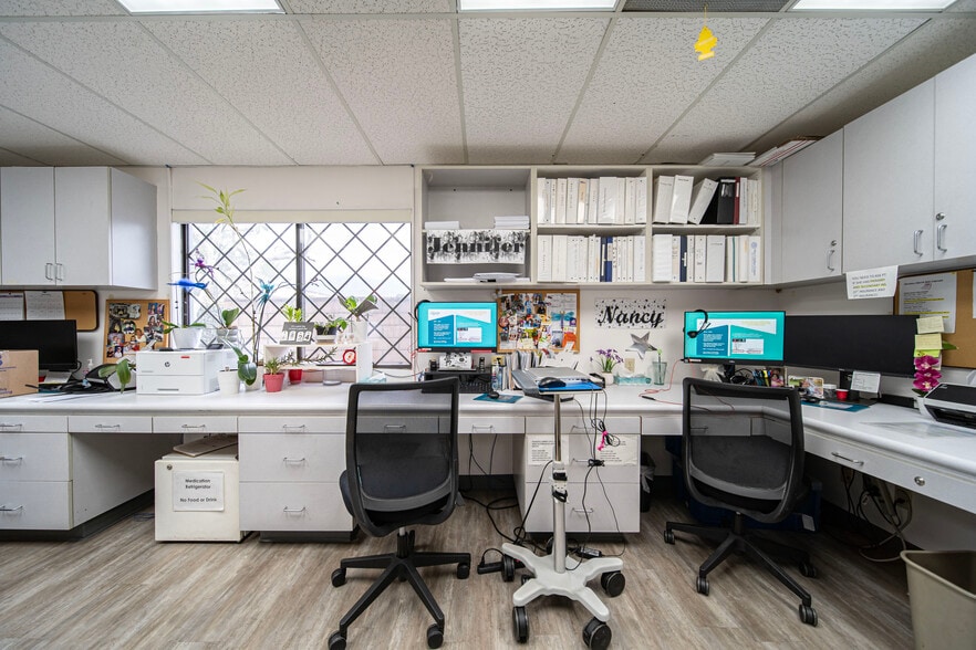 More Photos Of 315 E Route 66, Glendora Healthcare For Lease