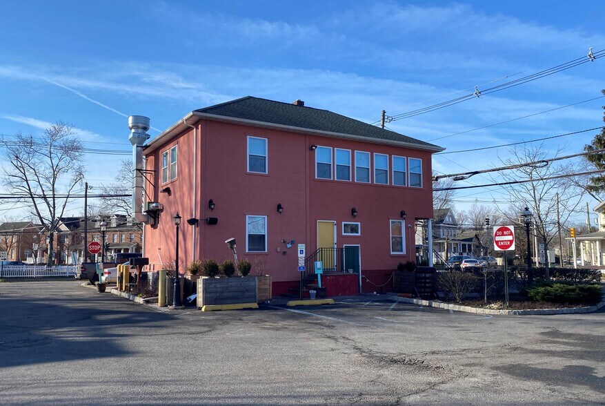 More Photos Of 136-140 Durham Ave, Metuchen Storefront Retail Residential For Lease