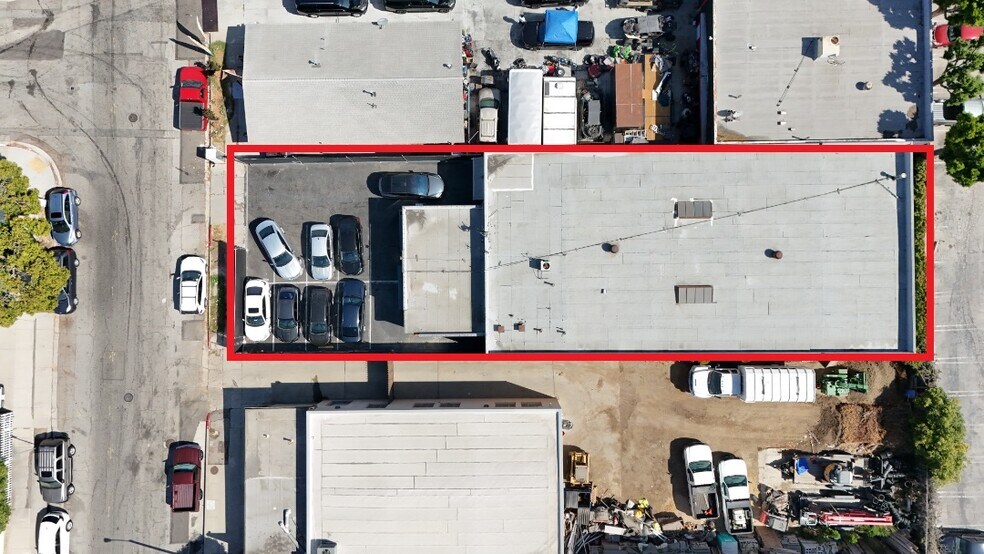 More Photos Of 900 W Hyde Park Blvd, Inglewood Warehouse For Lease