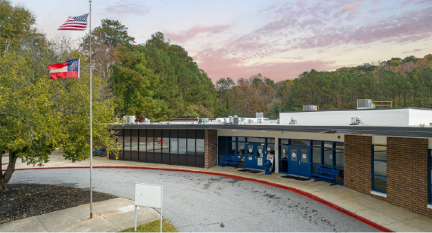 More Photos Of 2626 Hogan Rd, Atlanta Schools For Sale