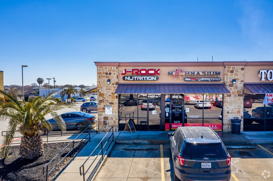 More Photos Of 8340 FM-78, Converse Storefront Retail Office For Lease