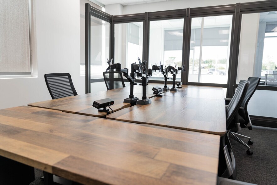 More Photos Of 5920 Windhaven Pky, Plano Office For Lease