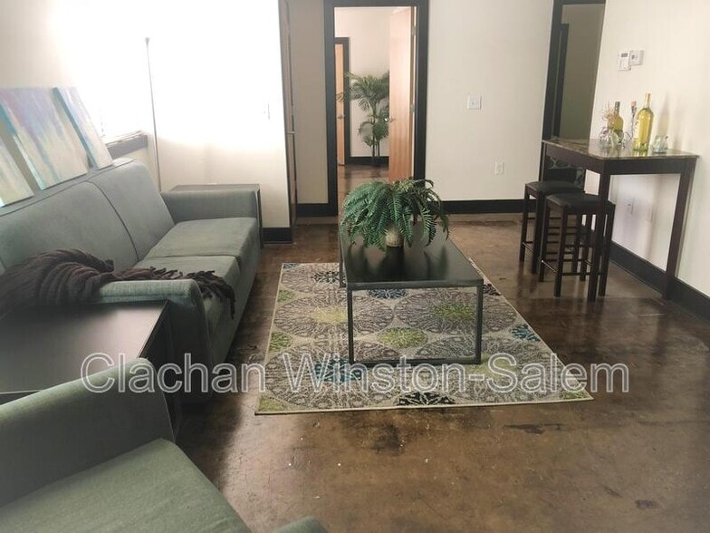 More Photos Of 50 W 4th St, Winston-Salem Apartments For Lease