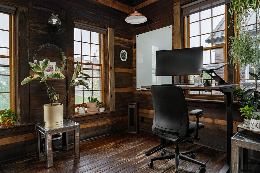 More Photos Of 359 Columbia St, Hudson General Retail For Sale