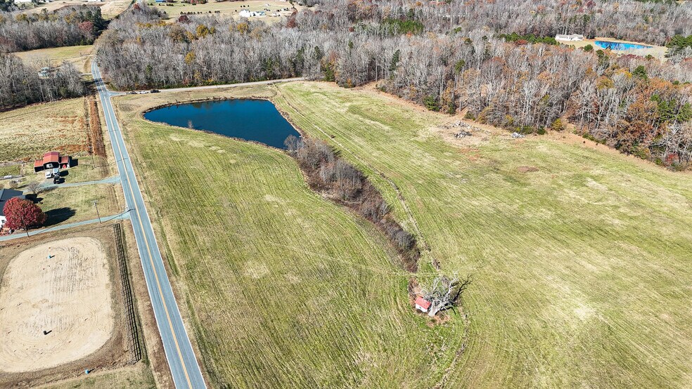 More Photos Of 6605 Phillippi Rd, Liberty Land For Sale