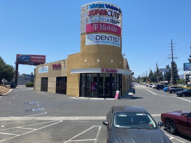 Primary Photo Of 19422 Nordhoff St, Northridge Storefront For Lease