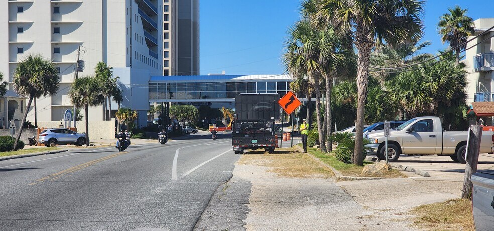 More Photos Of 16610 Front Beach Rd, Panama City Beach Freestanding For Sale