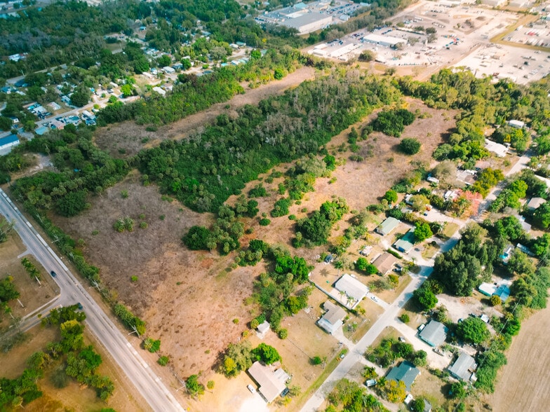 More Photos Of 621 Ortiz Ave, Fort Myers Land For Sale