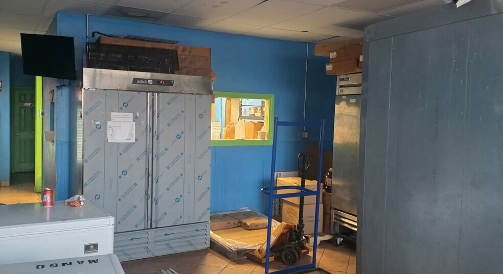 More Photos Of 5251 Timberhill, San Antonio Unknown For Lease