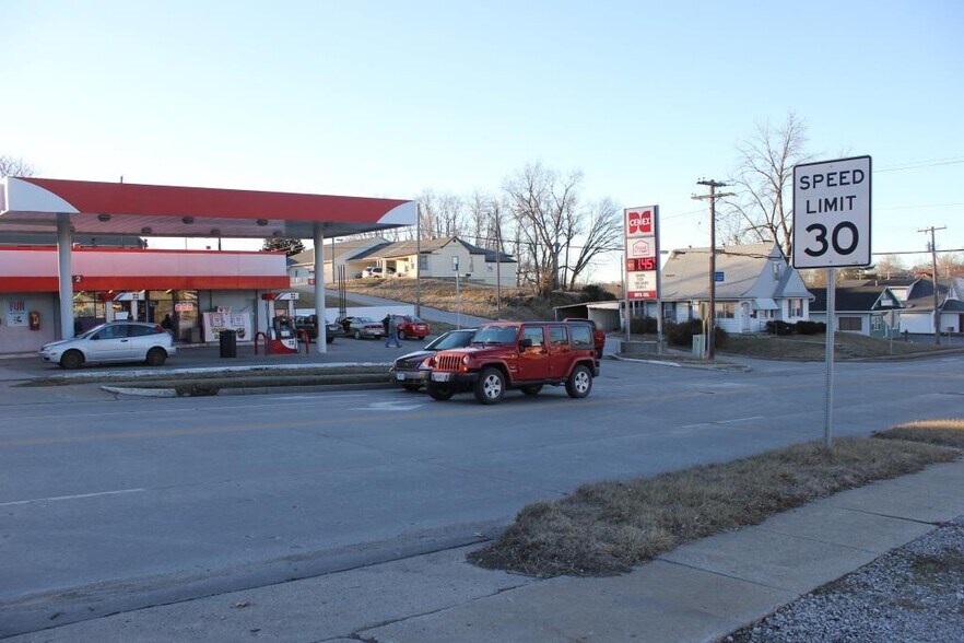 More Photos Of 1105 Main St, Boonville General Retail For Sale