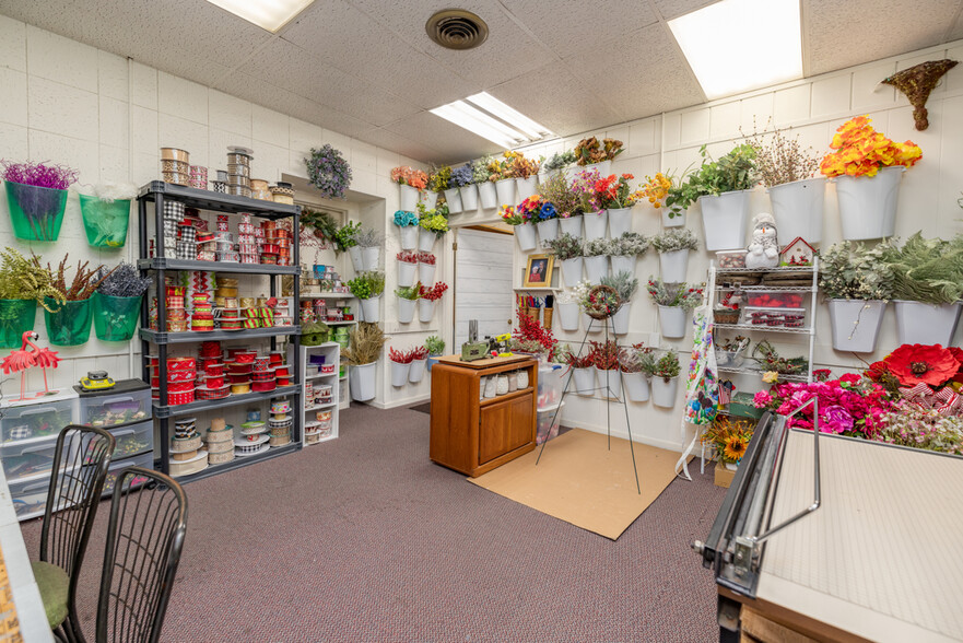 More Photos Of 401 Halifax St, Emporia Office For Sale