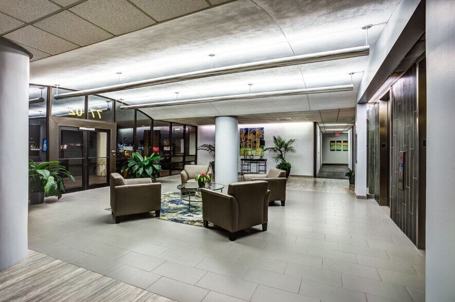 More Photos Of 7702 FM 1960 Rd E, Humble Office For Lease