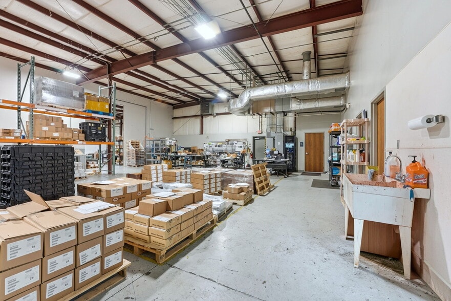More Photos Of 3209 Clearfield Ct, Fort Wayne Warehouse For Sale