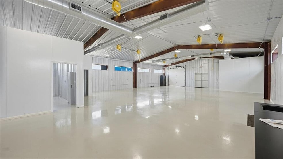 More Photos Of 2496 Highway 304, Smithville Land For Sale