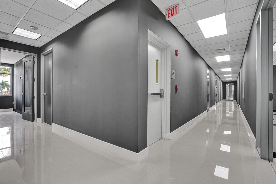 More Photos Of 15620 SW 29th St, Miramar Medical For Sale
