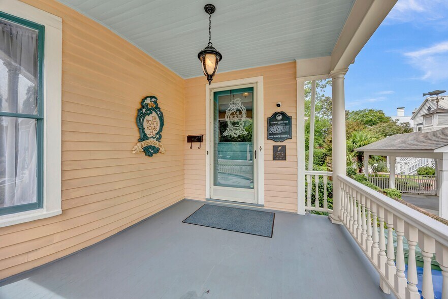 More Photos Of 412 S 3rd St, Wilmington Hospitality For Sale