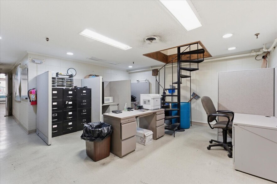 More Photos Of 1609 W 1st North St, Morristown Loft Creative Space For Sale