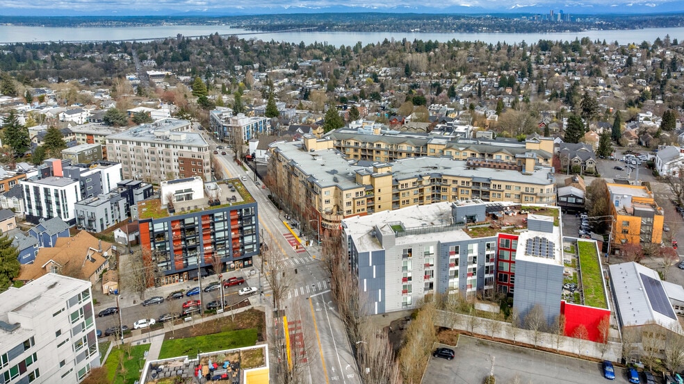 More Photos Of 2037 E Madison St, Seattle Storefront Retail Office For Sale