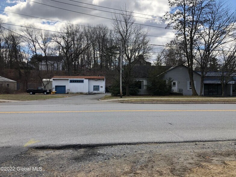 More Photos Of 40 Excelsior Ave, Saratoga Springs Storefront Retail Residential For Sale