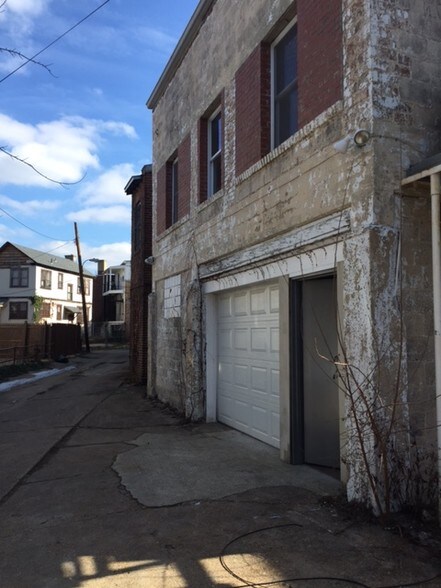 More Photos Of 2010-2012 Rhode Island Ave NE, Washington Storefront Retail Office For Lease