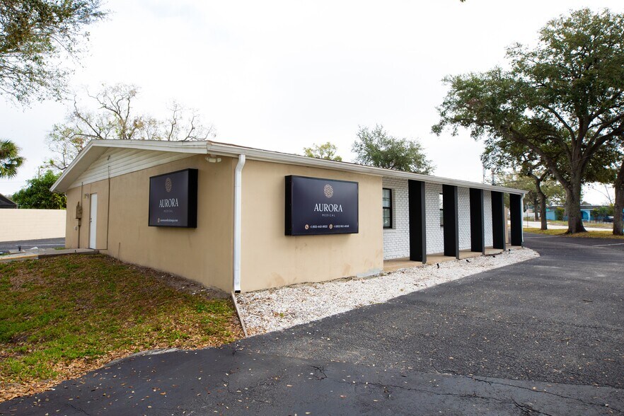 More Photos Of 2715 W Sligh Ave, Tampa Office Residential For Sale