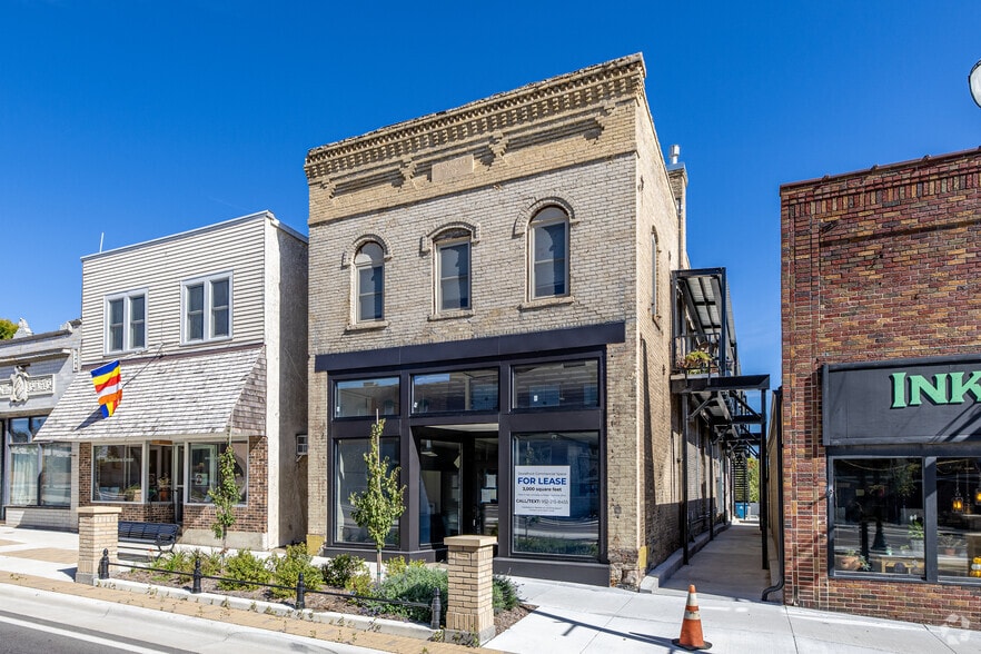 Primary Photo Of 210 N Chestnut St N, Chaska Storefront Retail Residential For Lease
