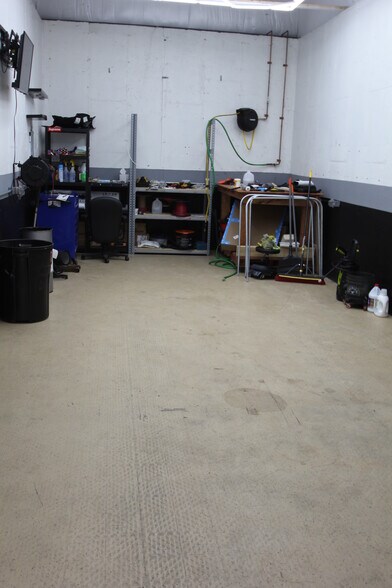 More Photos Of 2302 Turnpike St, North Andover General Retail For Sale