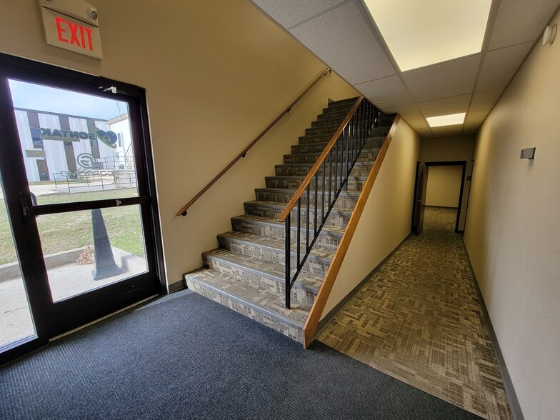 More Photos Of 4023 State St, Bismarck Medical For Lease