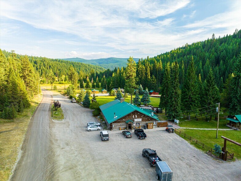 More Photos Of 7000 Graves Creek Rd, Lolo Bar For Sale