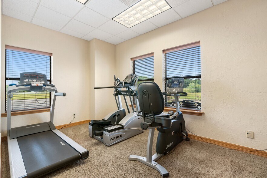 More Photos Of 26069 Springer Cemetary Rd, Hockley Flex For Sale