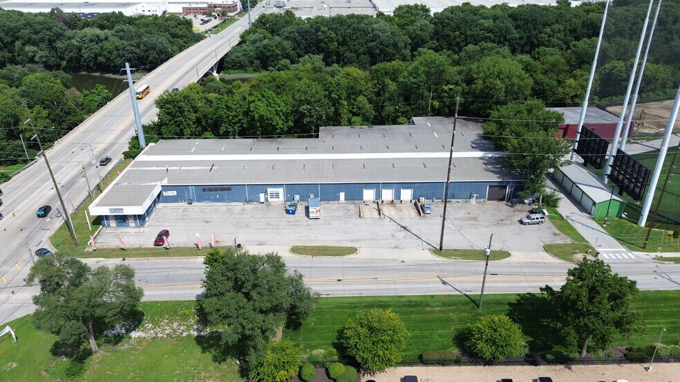 More Photos Of 951 W Morris St, Indianapolis Warehouse For Sale